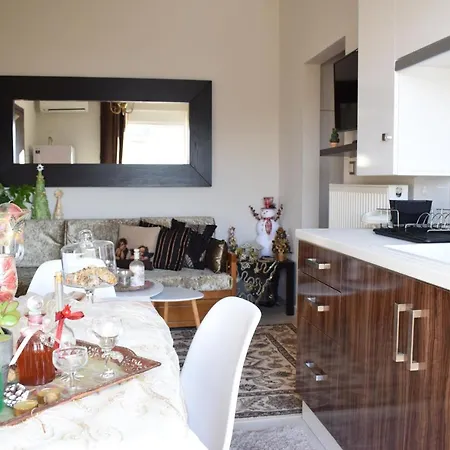 Apartament Five Stars In Trikala Zewnętrze zdjęcie
