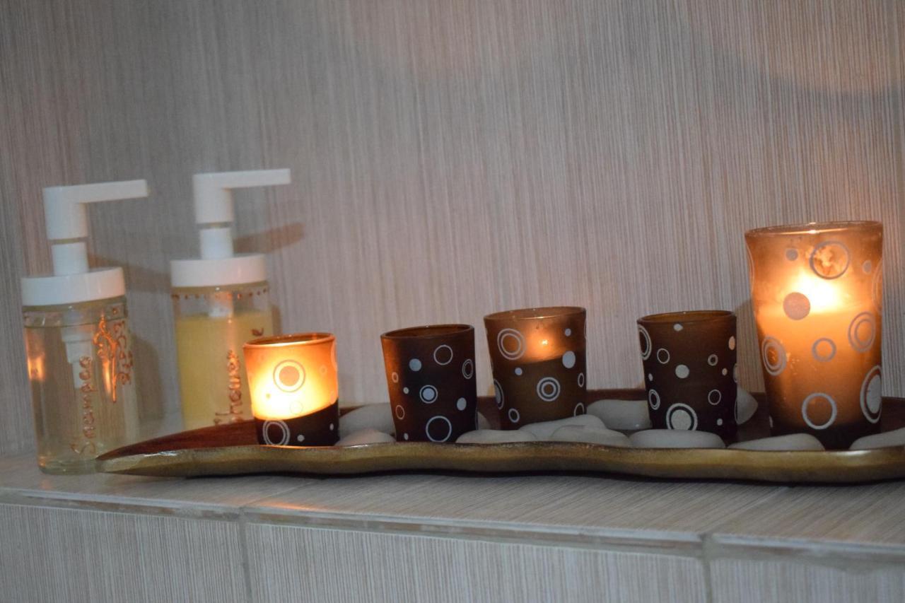 Five Stars In Apartment *