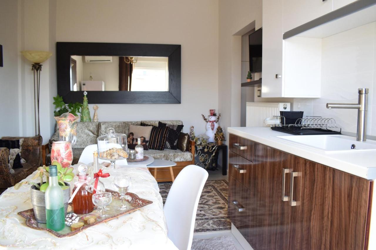 Five Stars In Apartment